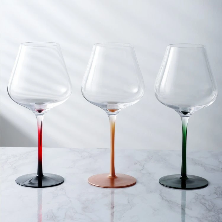 Moderne Bleifreie Kristall Kelch Rotwein Glas Handgefertigte Gradient Farbige Stiel Burgunder Bordeaux Weinglas Haushalt