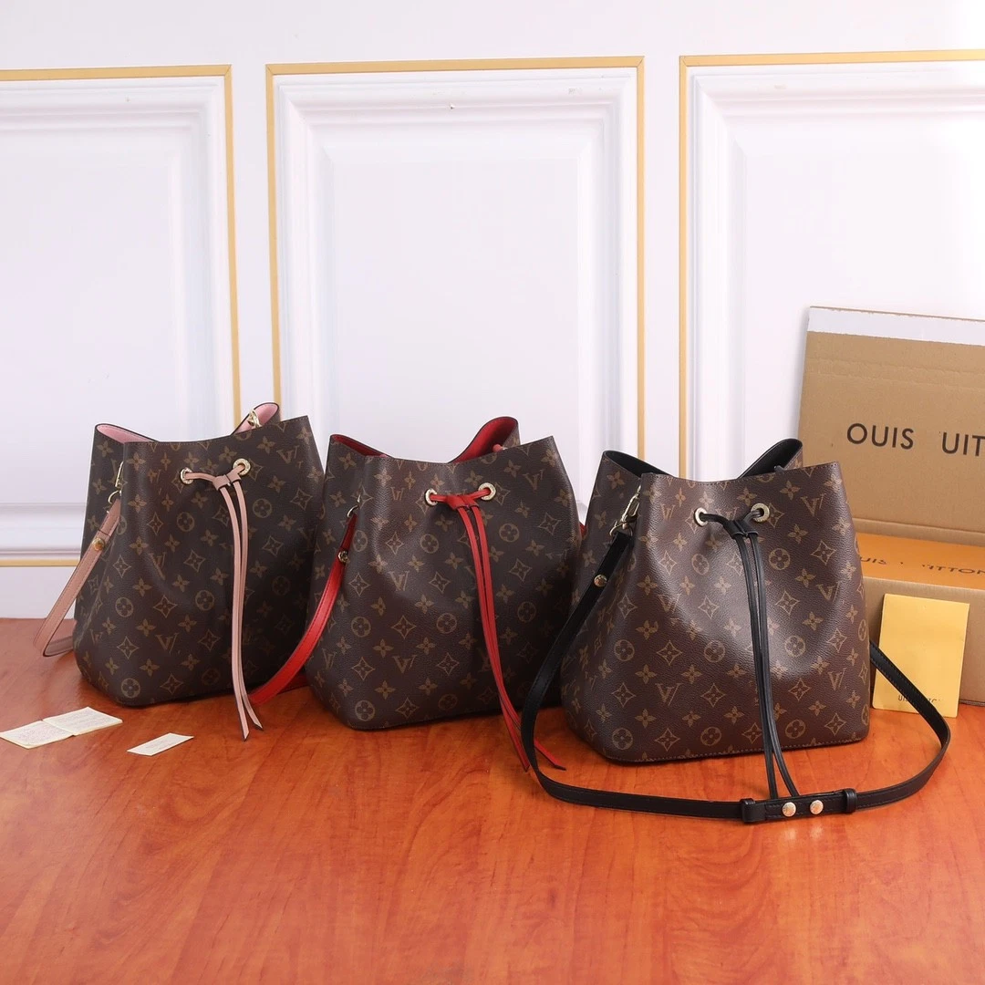 مصنع بالجملة سوق طوطم سيدة سيدة سيدات مصمما نسخة طبق الأصل حقيبة حقيبة ظهر