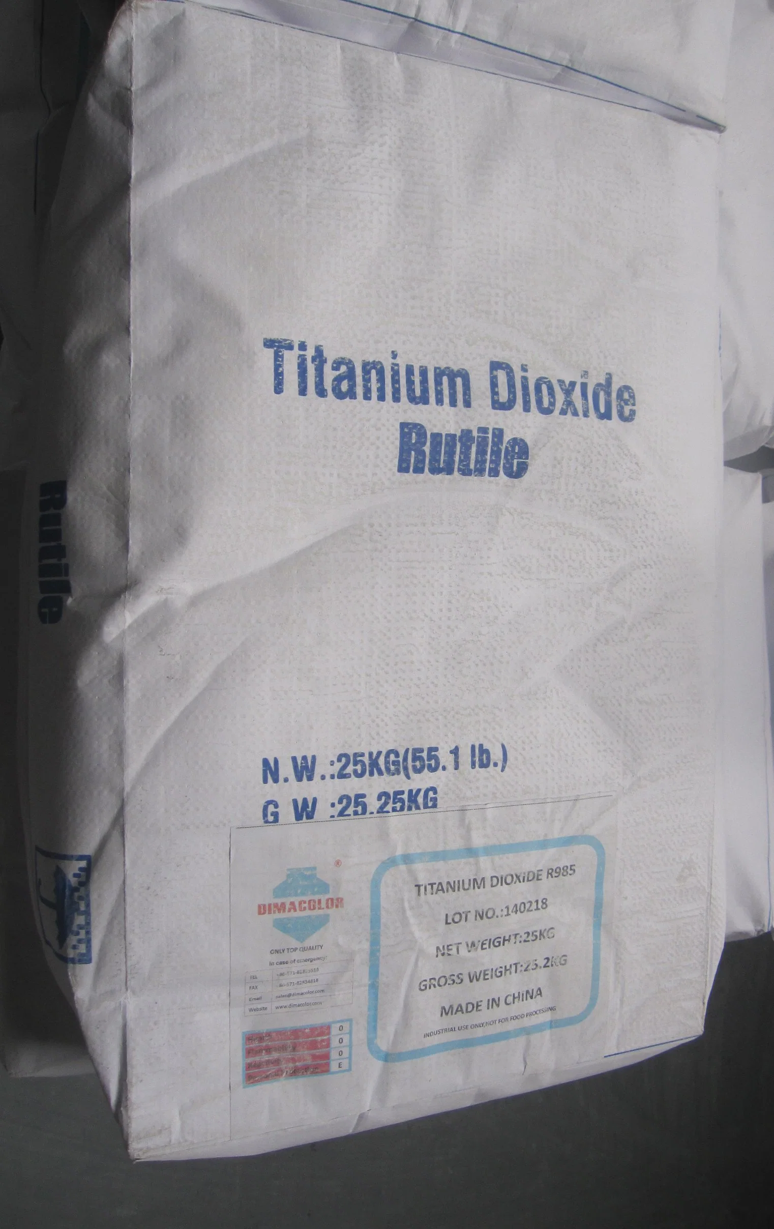 Nano el dióxido de titanio de iones AG Permutoid una133AG (P. W. 6)