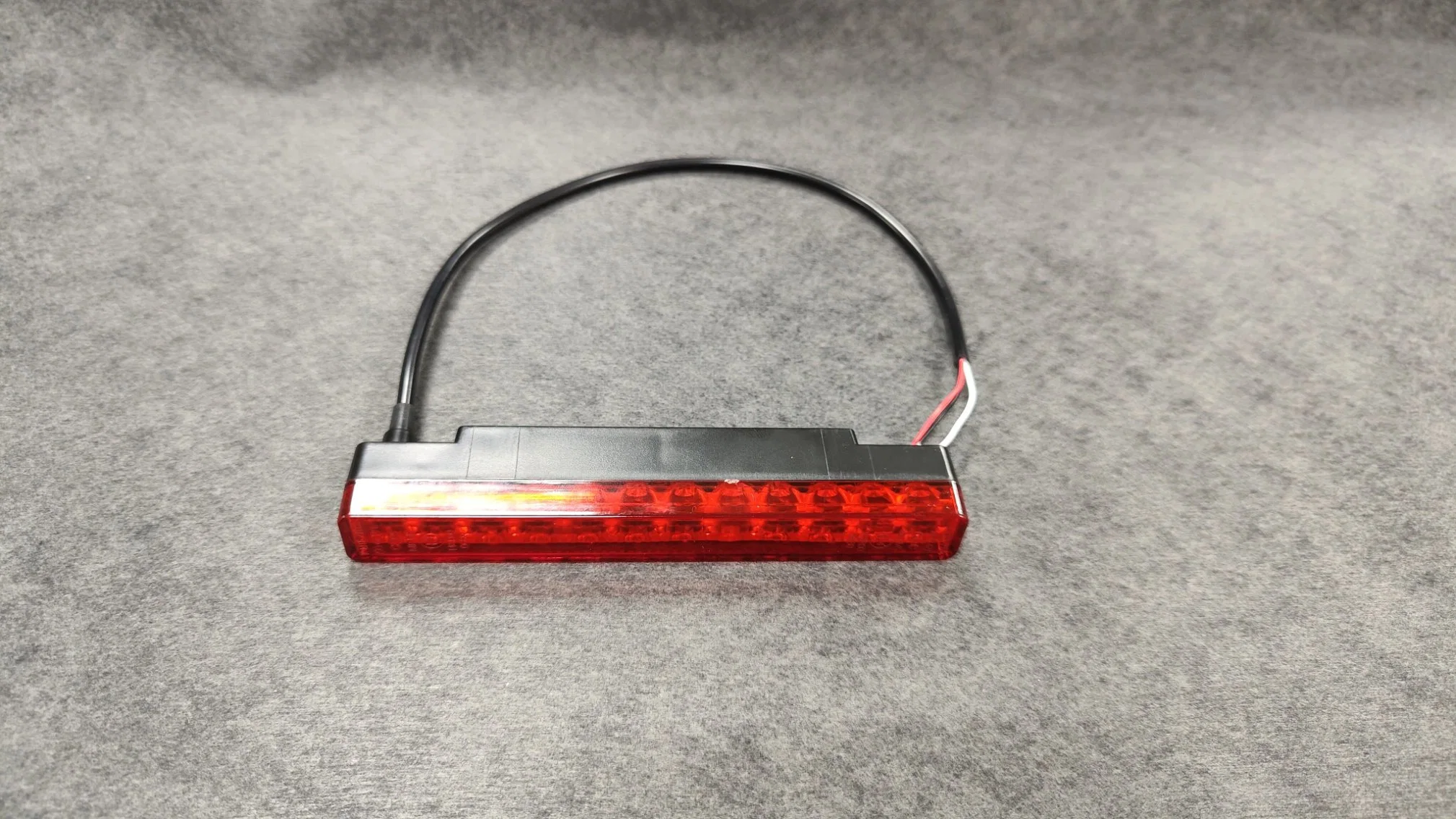 Rectangular LED Tail Light Rear Position Lamp for Motorcycle Scooter of Lz118