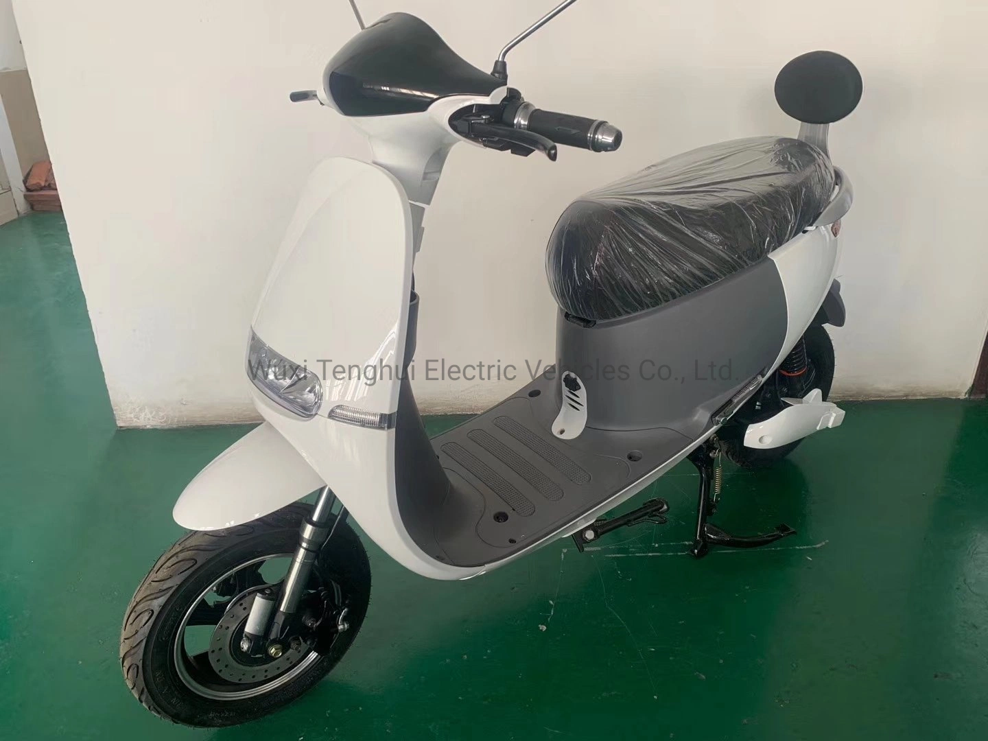 New Model China Manufacturer Cheap 2000W Electric Scooter CKD Adults 2 Wheels Electric Bicycle