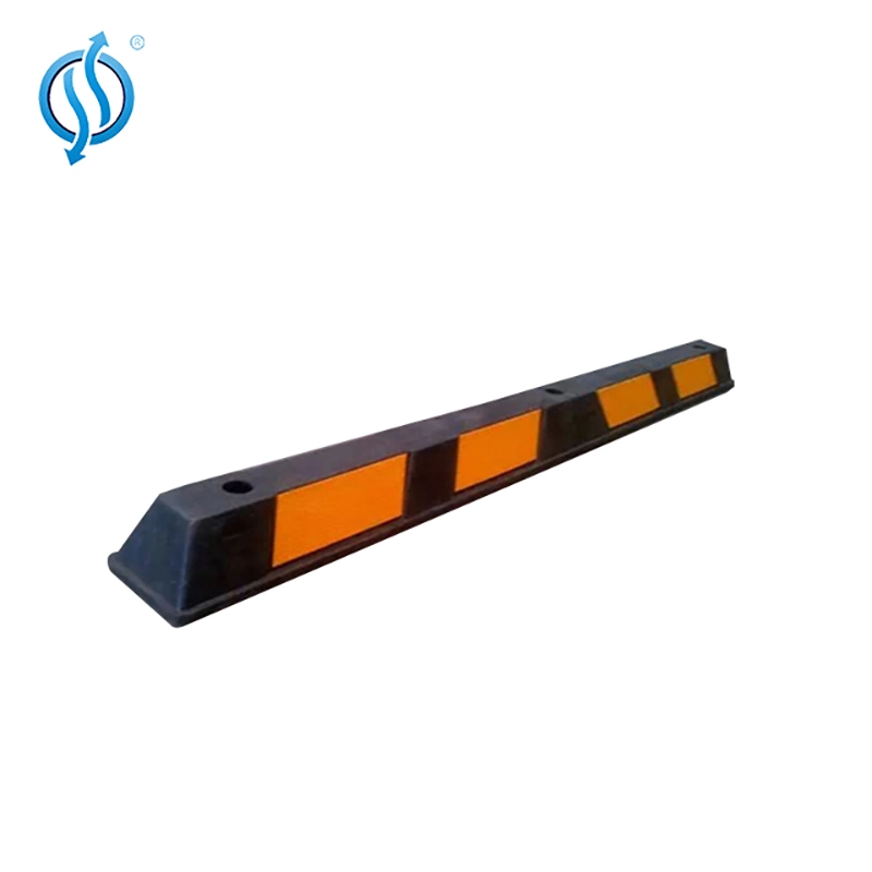 Black and Yellow Reflective High Vis Rubber Wheel Stops for Parking Lots and Road Safety