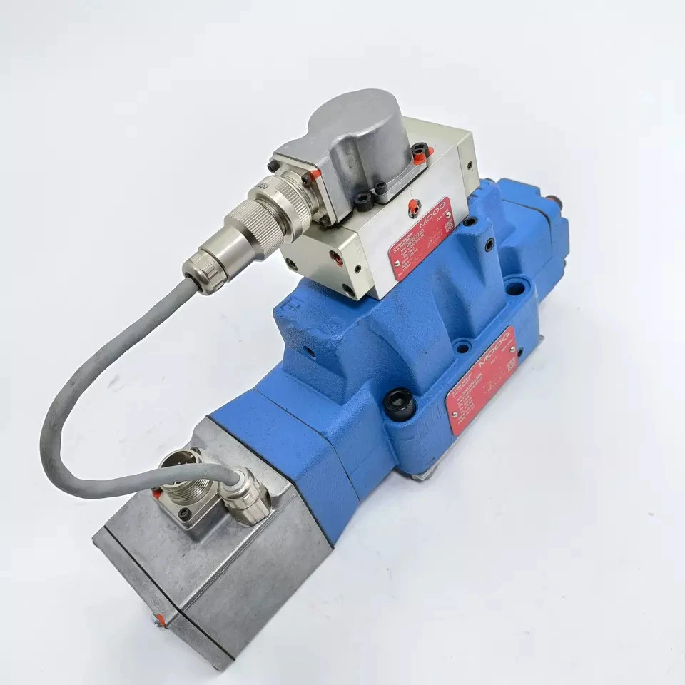 Hot Sell Moog D662 D661 D634 D635 D633 D952 D791 D792 D062 Proportional Valve D061-9312 Electro-Hydraulic Servo Valve