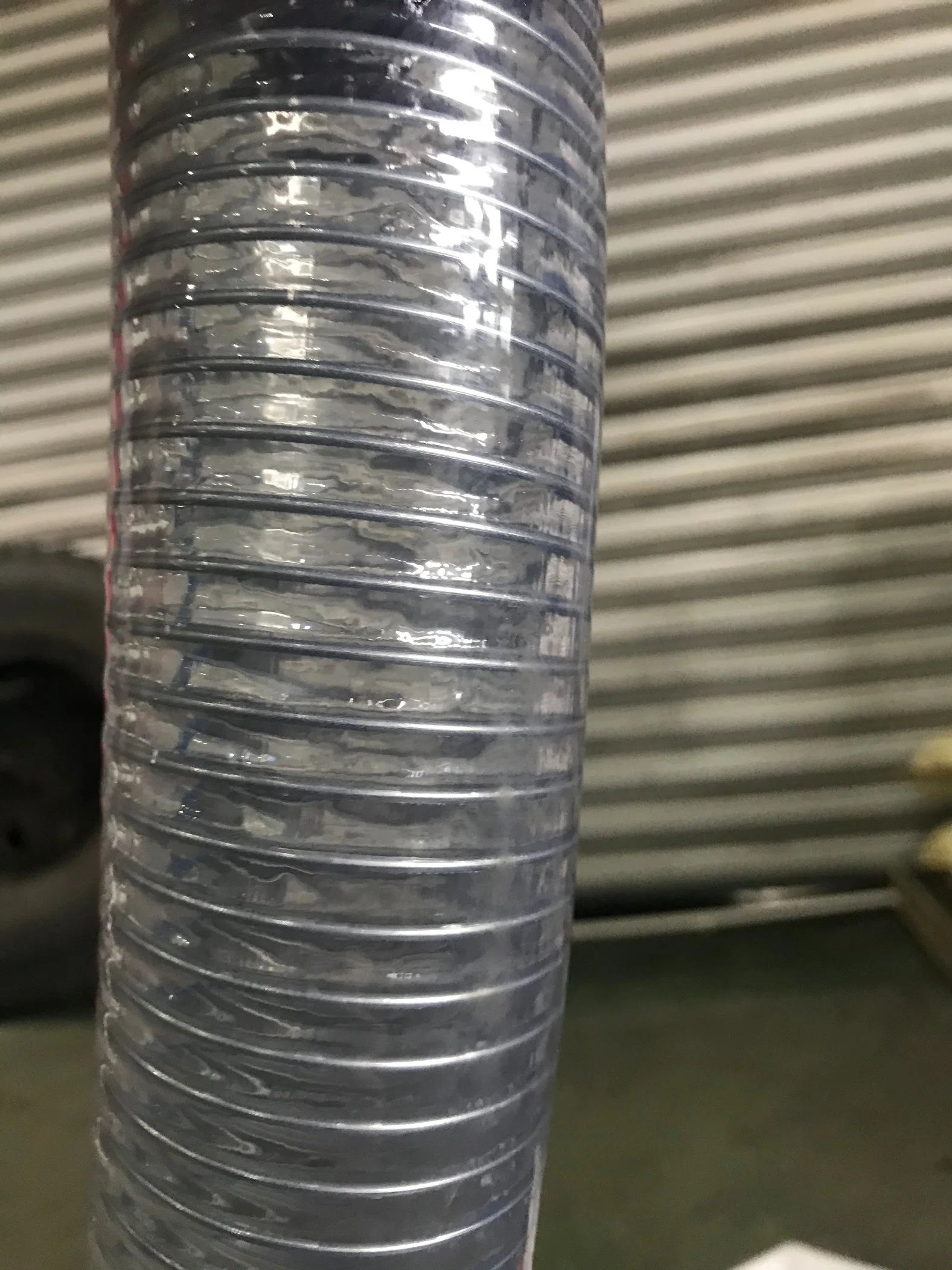 Venta caliente Z2 el embalaje de alambre de acero de fosfato de alto carbono 1,0 mm 1,1 mm 1,3 mm para la manguera de aire