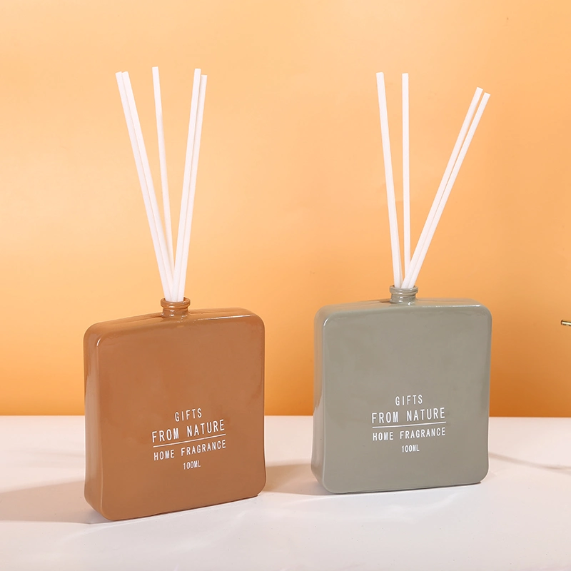 Home Decorative Flat Ceramic Bottle Fragrance Reed Diffuser Gift Set 100ml Air Fresher