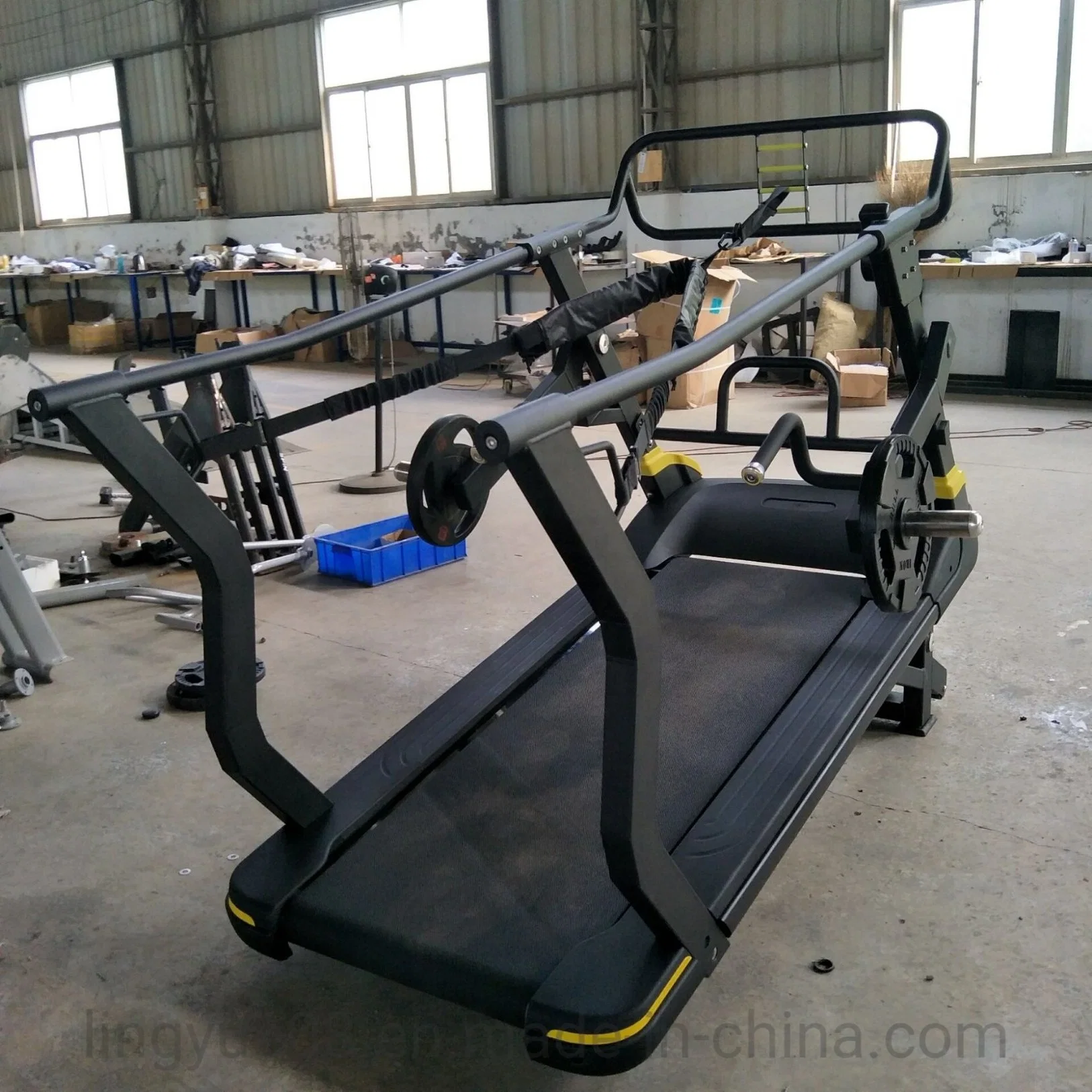 Wholesale/Supplier Top Quality Matrix Self Generating Commercial Treadmill for Fitness Club