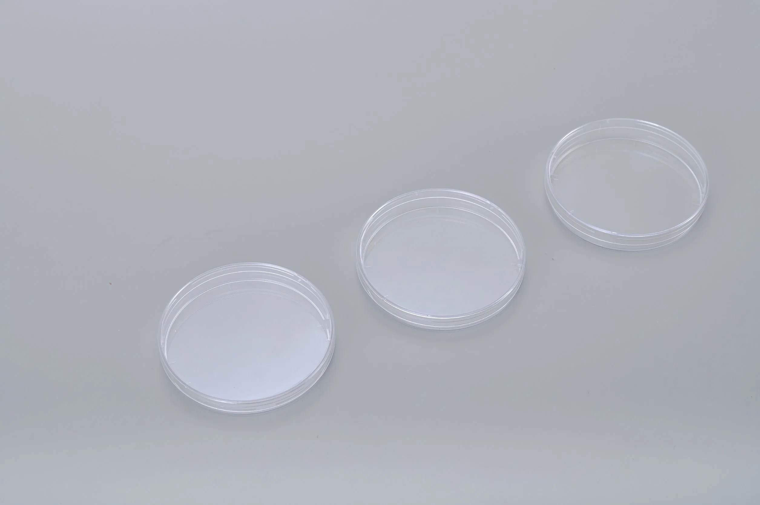 Laboratory 90 * 15mm Plastic Disposable Sterile Bacterial Tissue Culture Petri Dish, Sterile Container for Petri Dish