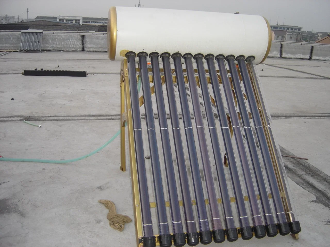 Heat Pipe Compact Pressure Solar Water Heater for South Africa