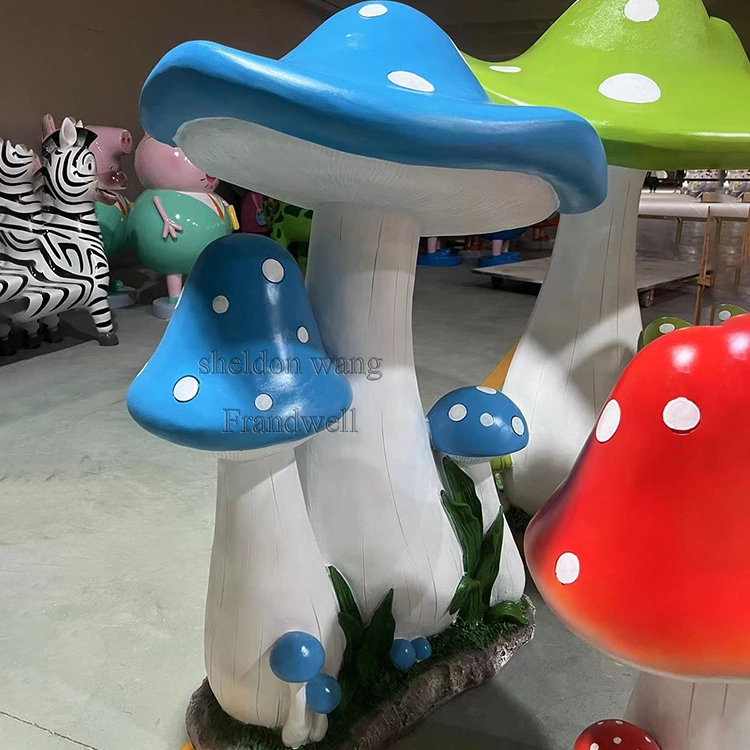 Life Size 5FT 6FT 7FT 8FT Garden Mushroom Props Ornaments for Outdoor Use