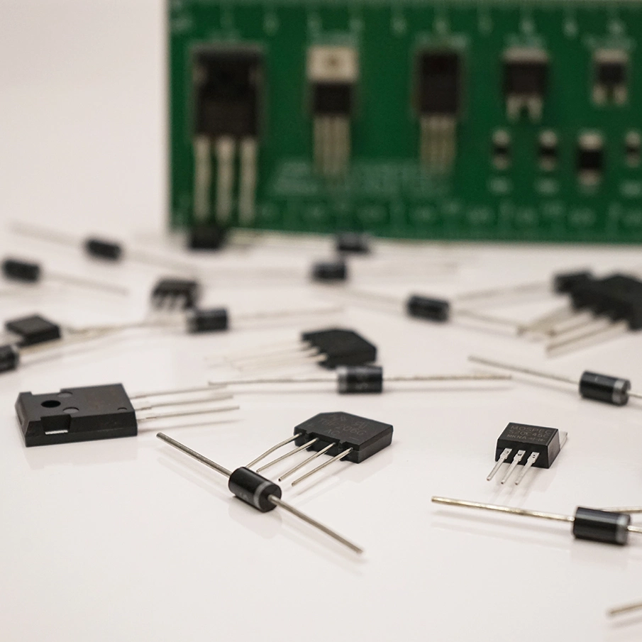 Herstellung 30A Glas passivierte Dual Superfast Gleichrichter holt Anwendungen Diode Glasbaustempelform MOSPEC-U30D30C