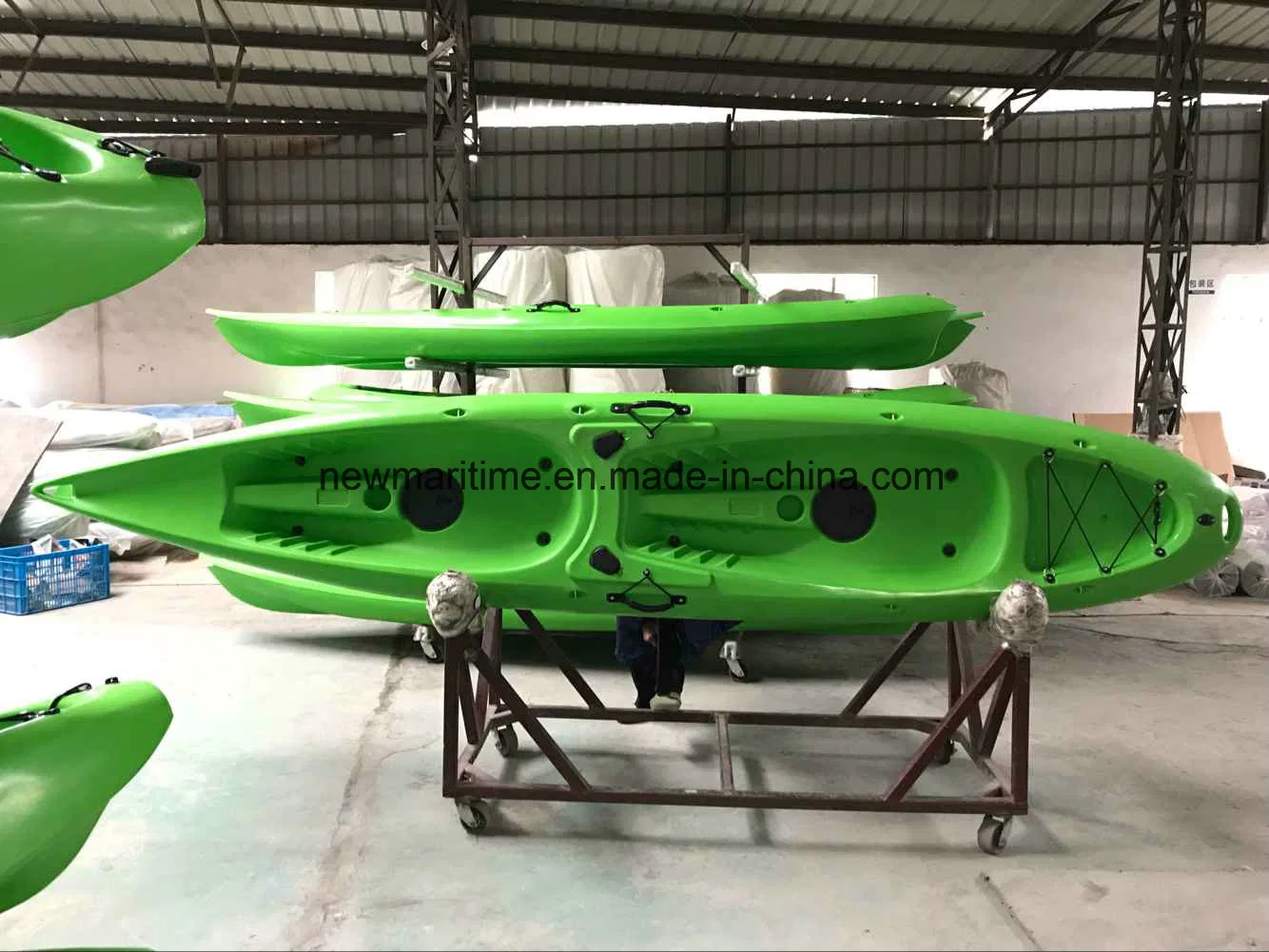 Canoa de plástico para pesca en kayak con accesorios de kayak