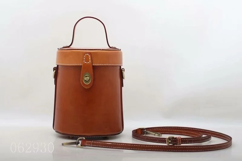 Special Handmade Good Quality Bucket Bag (F062930)