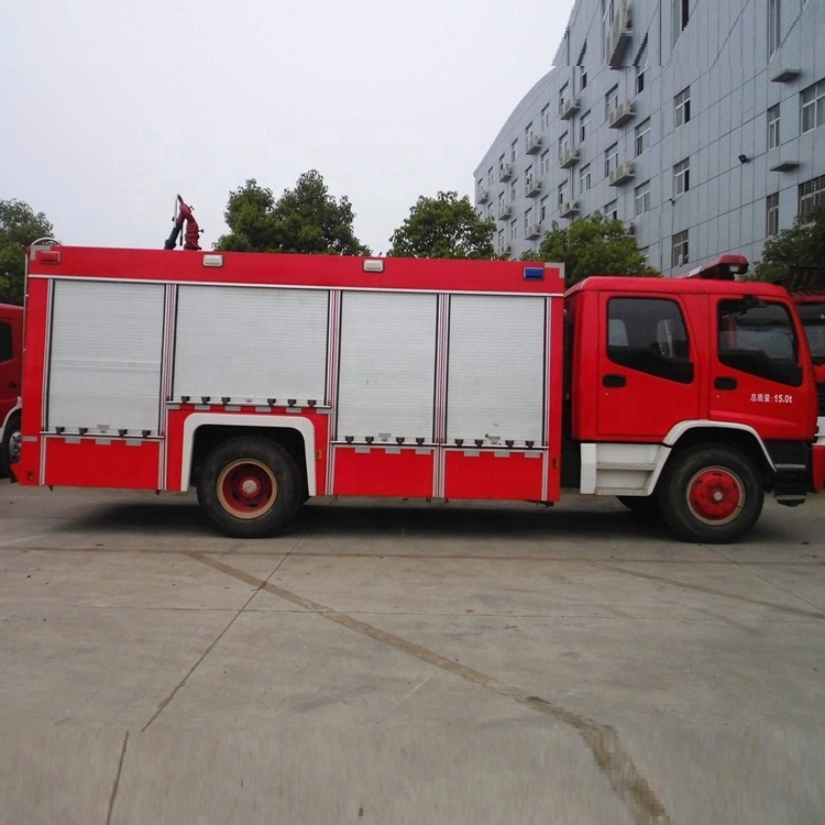 I Suzu Ftr 4*2 Double Row Cab 6 Wheels 6000L to 10000L Foam Fire Fighting Truck