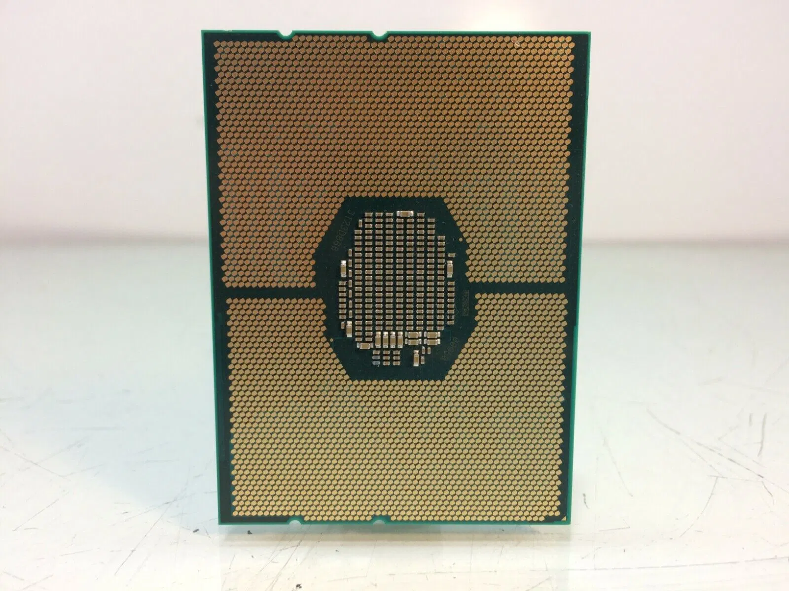 Los procesadores Intel Xeon de oro 6240r 24-core de 2.4GHz Srgz8 LGA3647 Procesador CPU