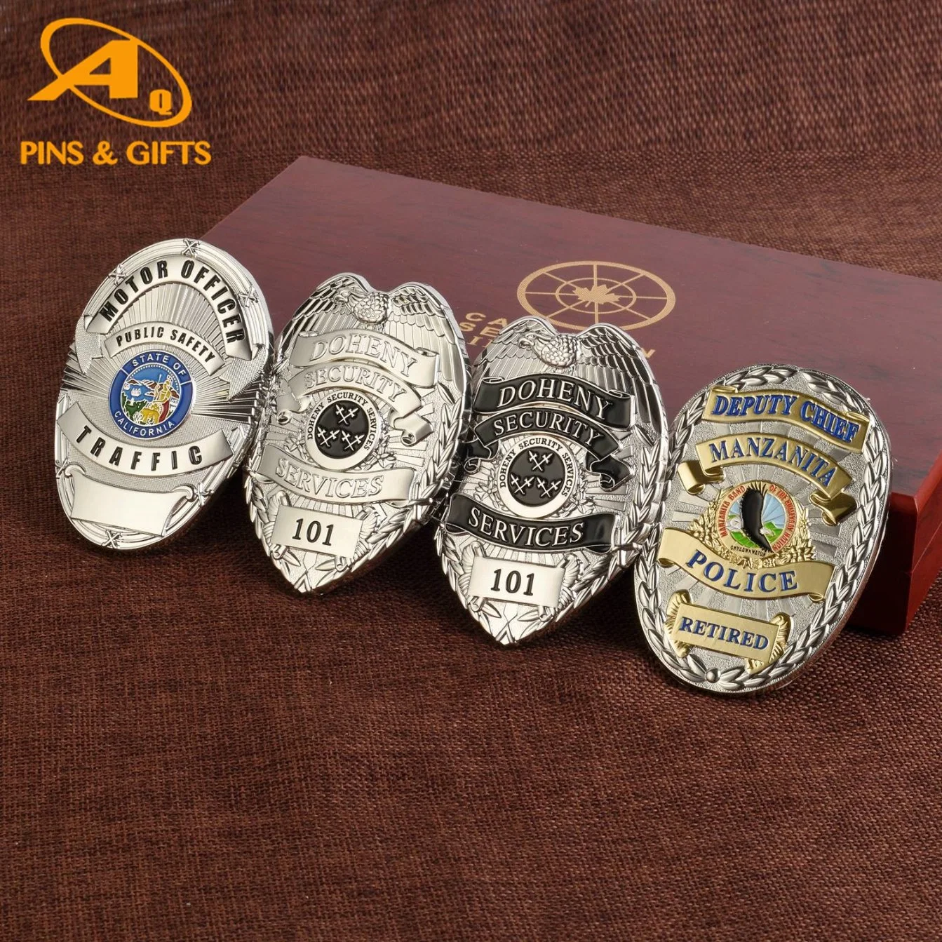 Anpassen Insignia Pins Flugzeug Geschenk-Taste in Deutsch Maschine 3D Metall Metall Custom Polizei Abzeichen Sicherheit