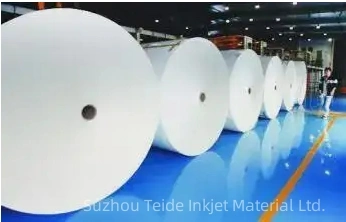 China Manufacturer Suppliers White Raw Jumbo Roll Raw Wallpaper / Non-Woven Wall Liner