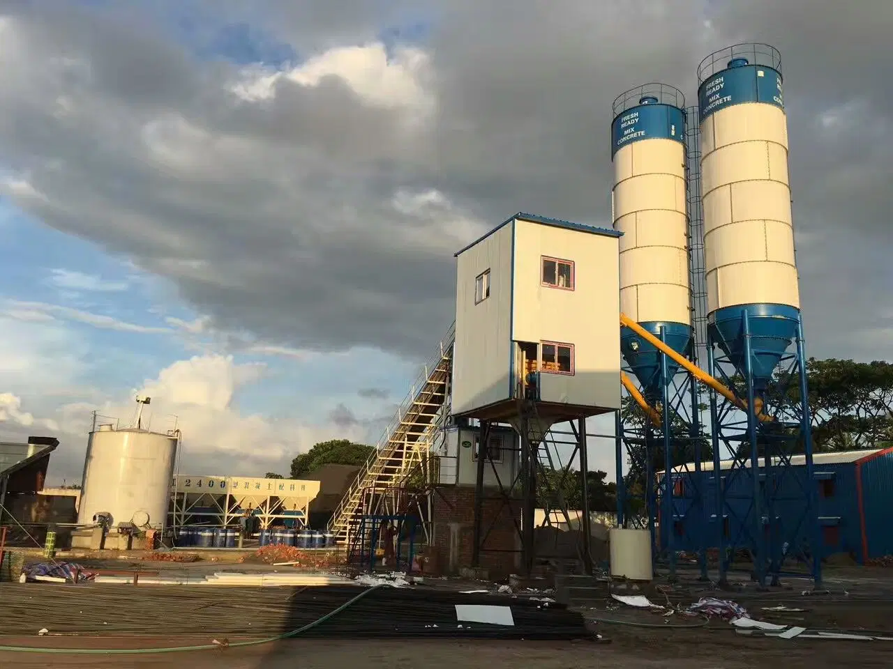 Hzs90 (90m³ /h) Planta de Hormigón en Venta