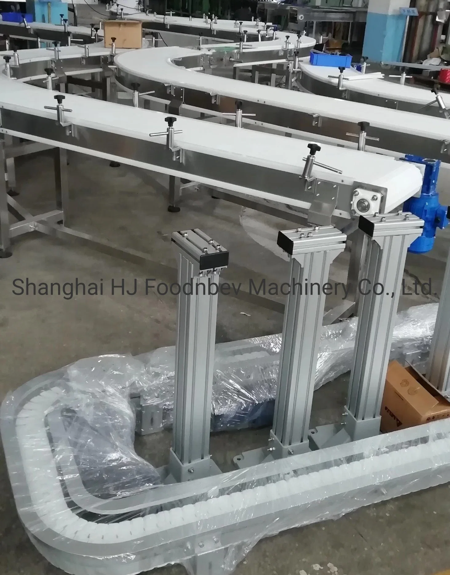 Liquid Perfume Water Juice Essential Oil Electric Digital Control Pump Liquid Filling Machine Supply Conveyor System for Filling Machine