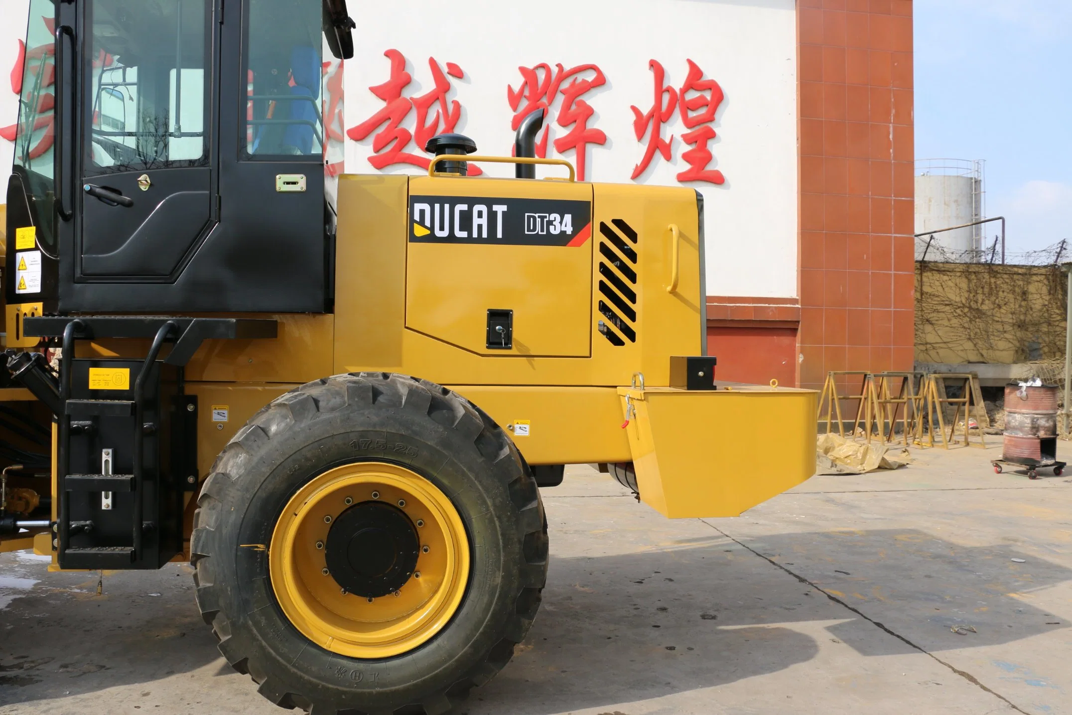 Small/Mini/Compact Agricultural/Construction/Farm Front End Shovel Wheel Loader with CE/ISO/Eac Certificate Lq933