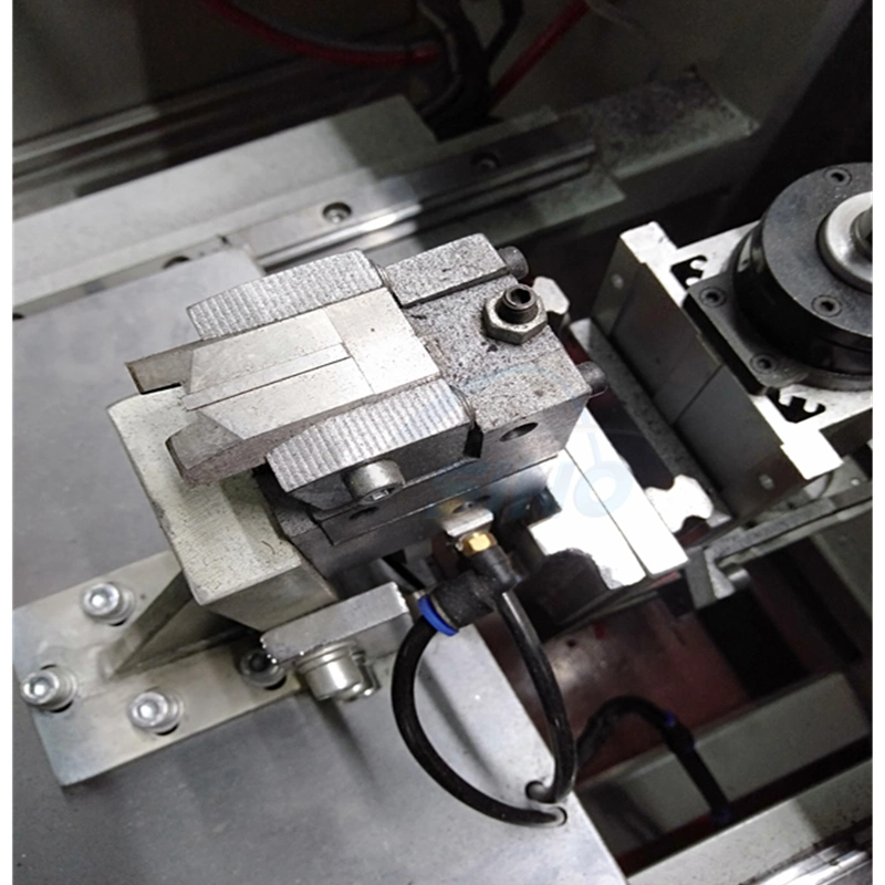 Três lâminas tanto superficiais e fora da porta e janela UPVC PVC Canto CNC máquina de limpeza