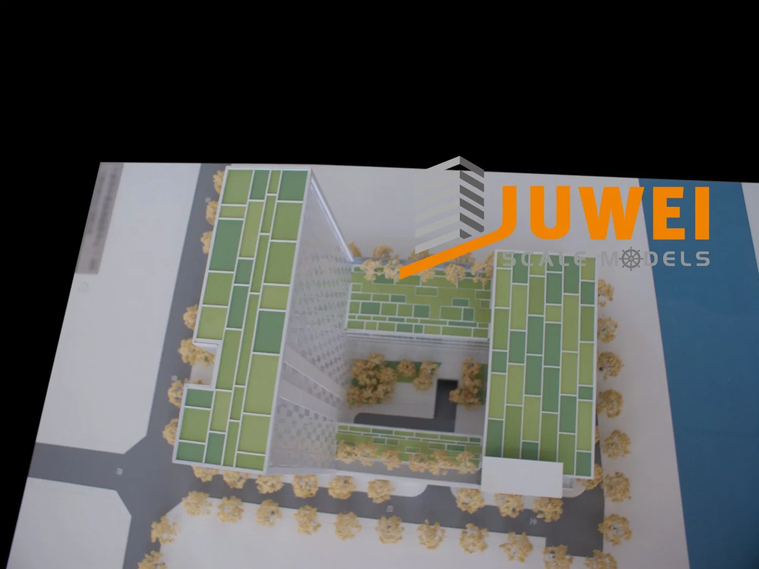 Plastic Mass and Block Planning Model for Design (JW-101)