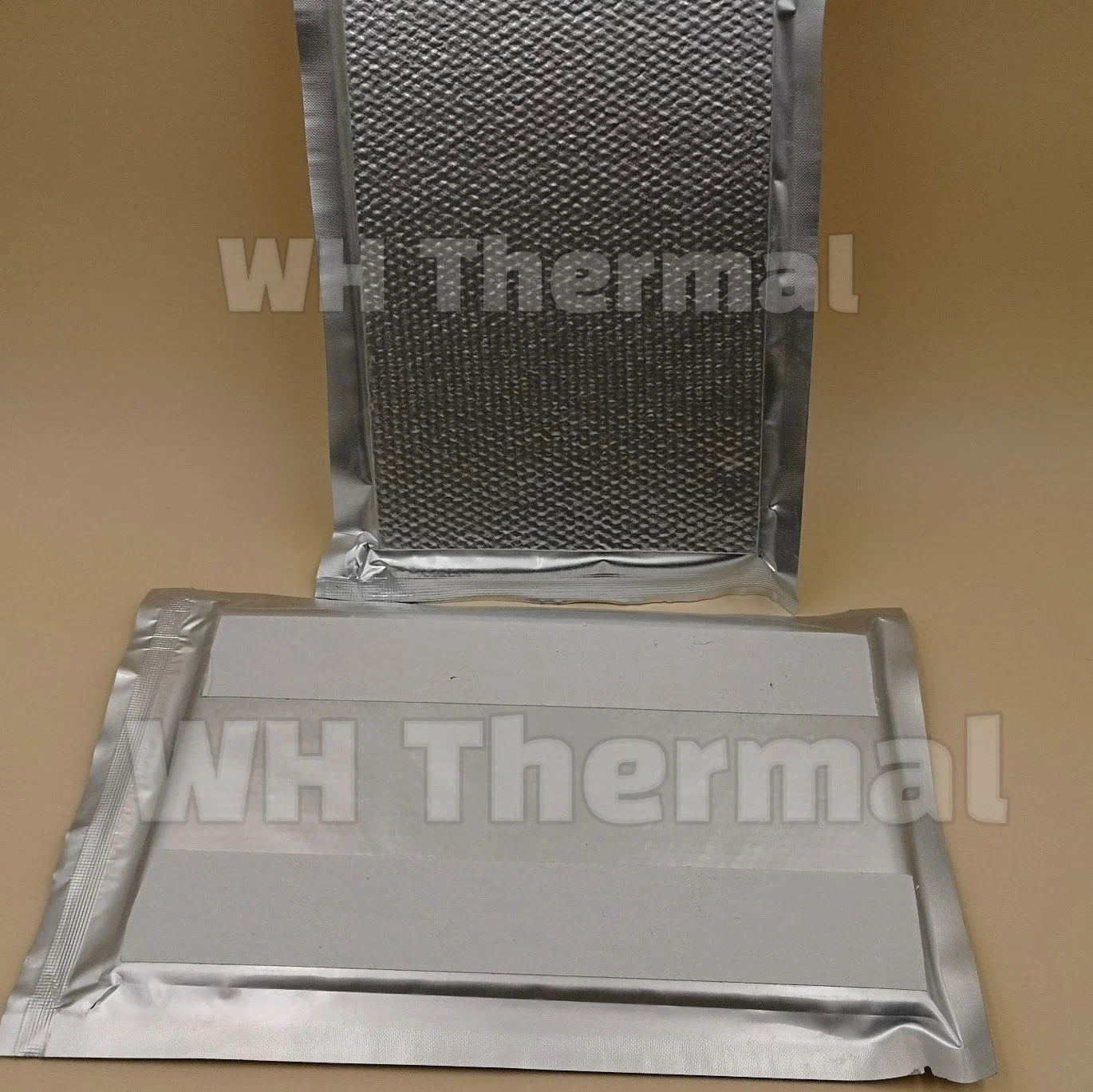 Isolation thermique carte Nano dure microporeuse avec vide de feuille d'aluminium Procédé pour cuve de fusion de métaux non ferreux ajoutée