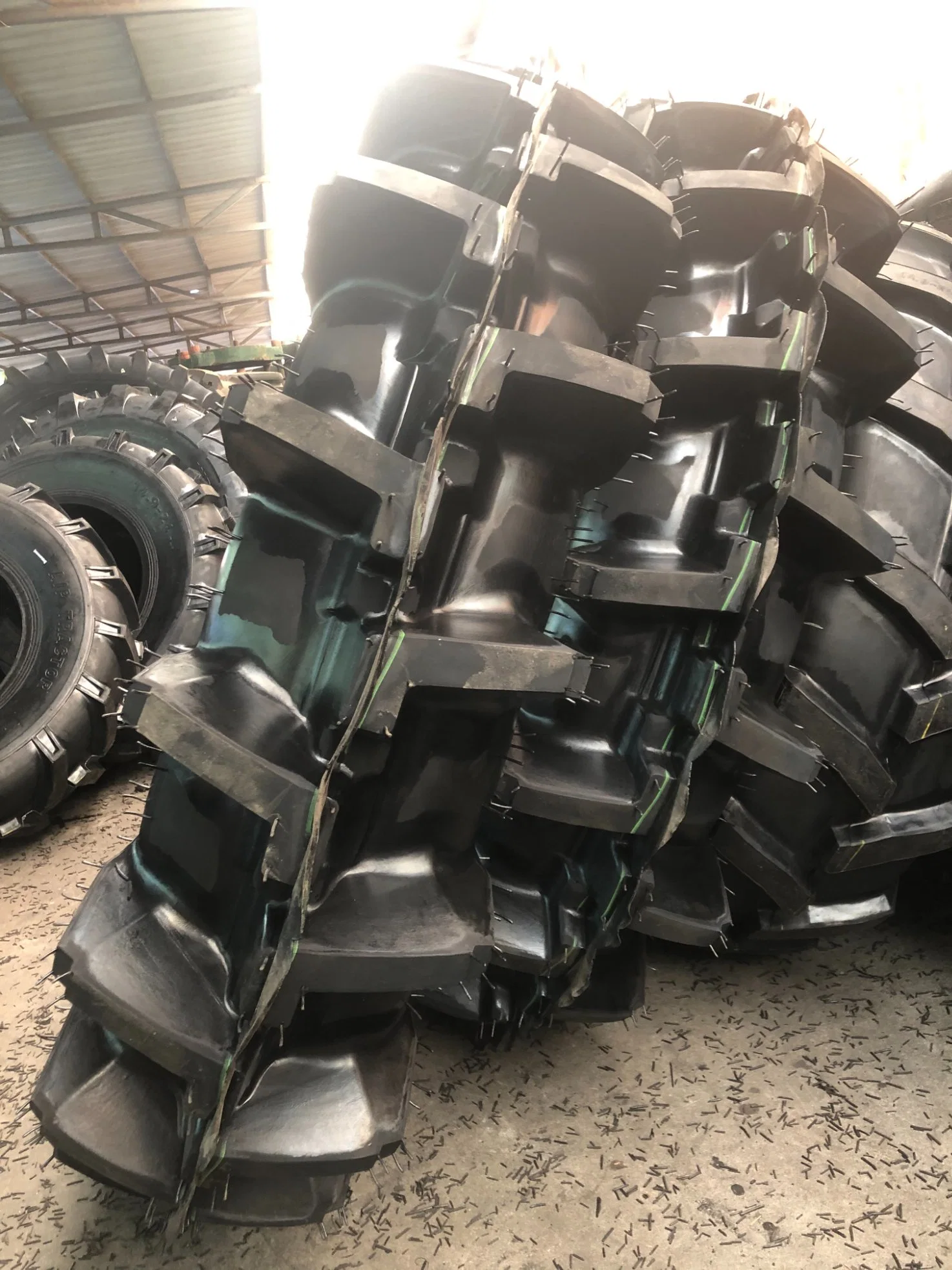 13.6-38 10pr Tt Agriculture Tyres/Paddy Field Tyres with Long Life Time