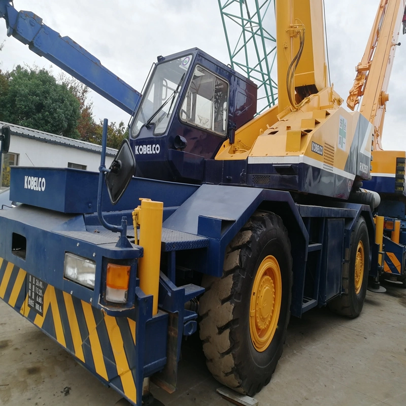 Kobelco RK250 25toneladas Japón usa grúa accidentado del terreno en venta