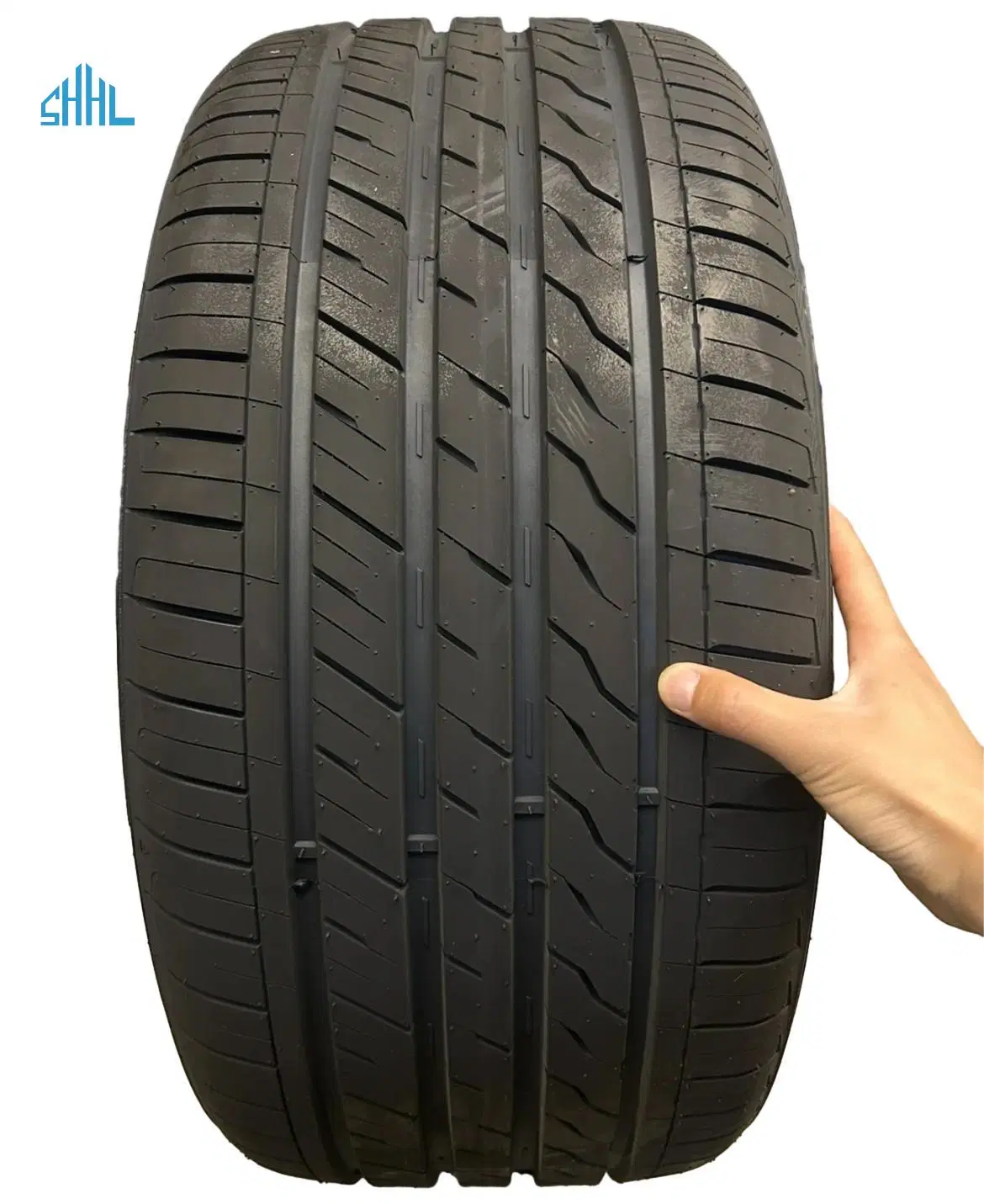 Transverse Pattern/All Weather Pattern at Ht Mt Tire 225/60r18 225/65r17 SUV Passenger Car Tires Commercial Light Truck Tires High Performance
