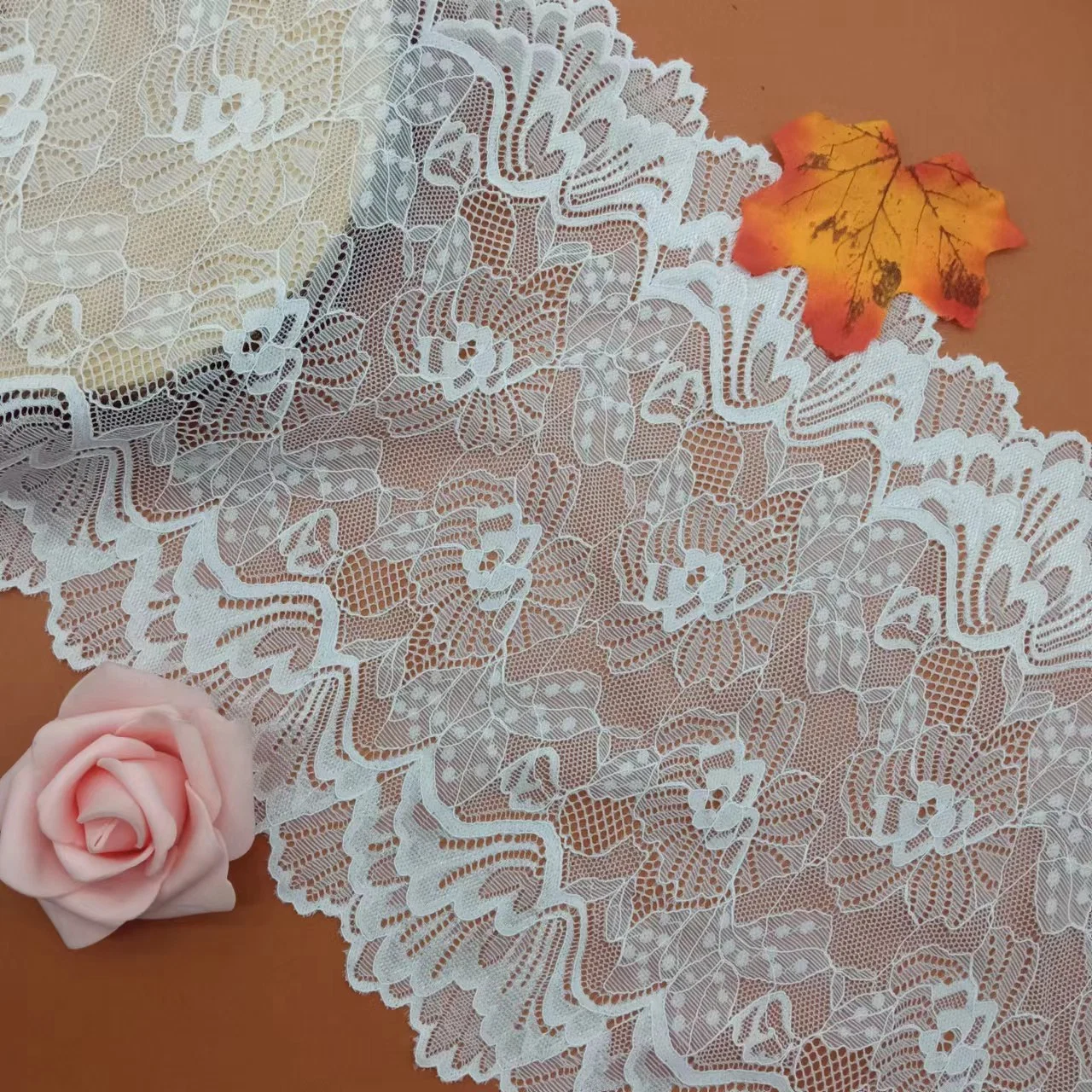 Factory Wholesale/Supplier Cheap Knitting Lace Trim Embroidery for Garment Accessories