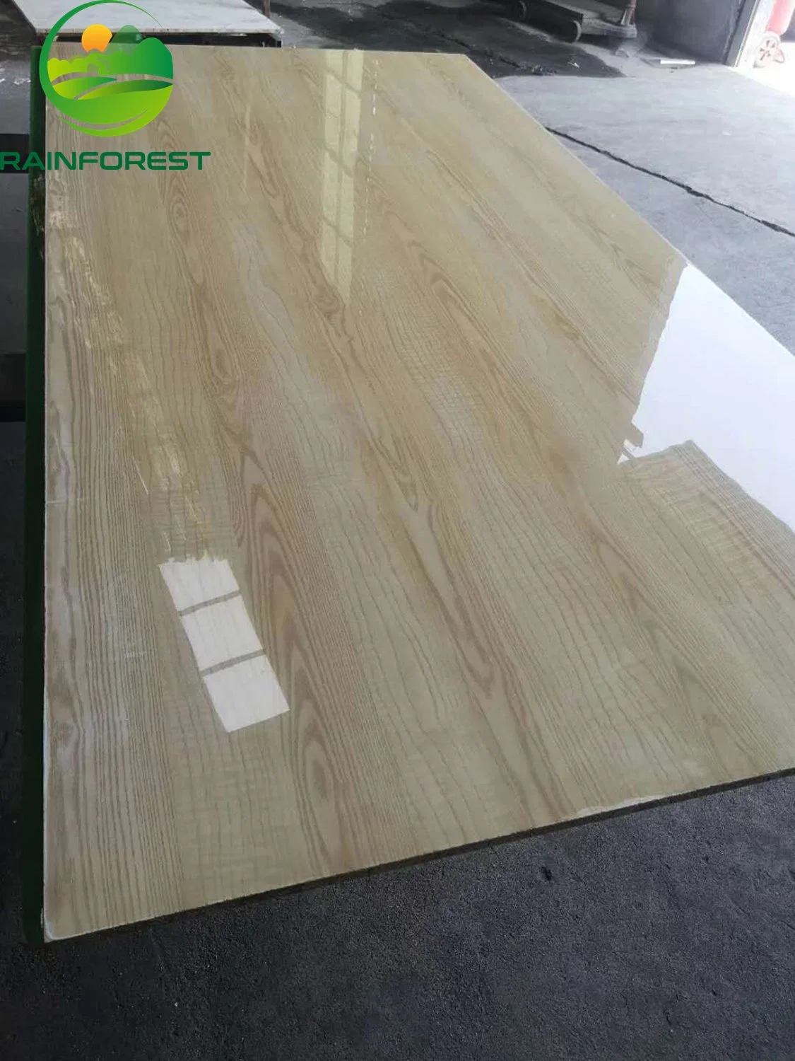 High Quality Wood Grain Color Fancy Color Masinia Color Melamine Faced MDF for Africa Market