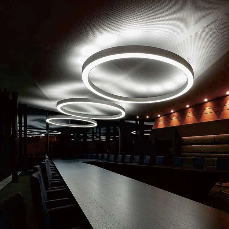 Heißer Verkauf Engineering Customization Moderne nordische Kronleuchter LED Ring Anhänger Lichtkreis LED Lineare Leuchten für Office-Projekte