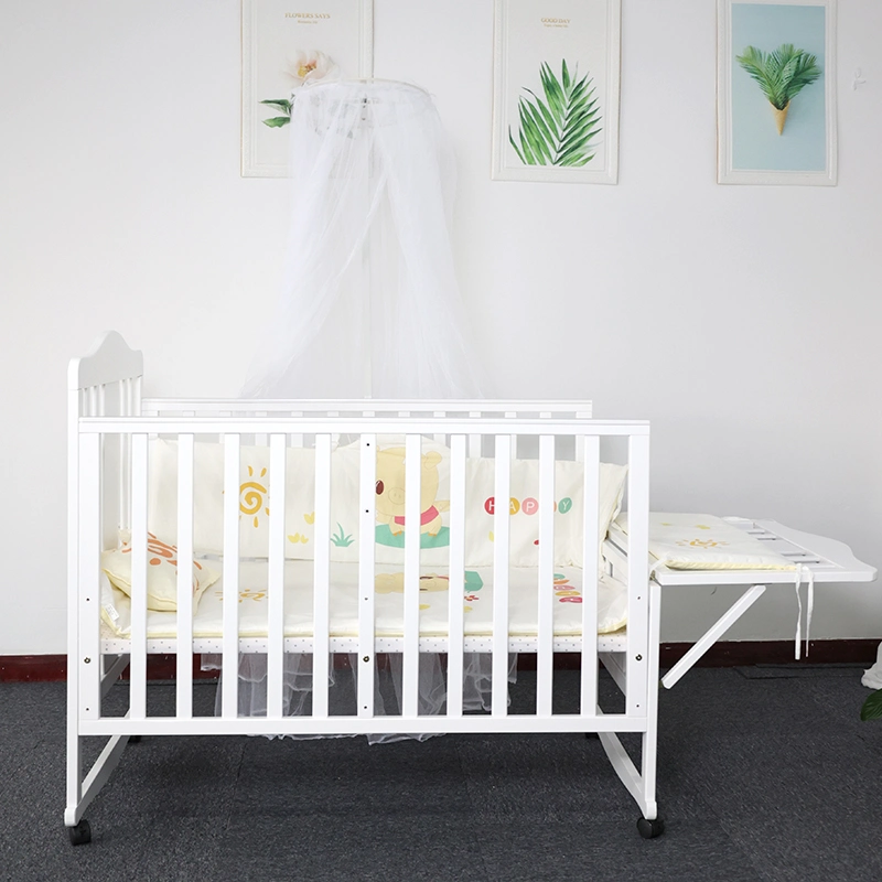 Multifunktions Baby Holzmöbel Kinderbett mit Rollen / Babywiege Wiege Bett