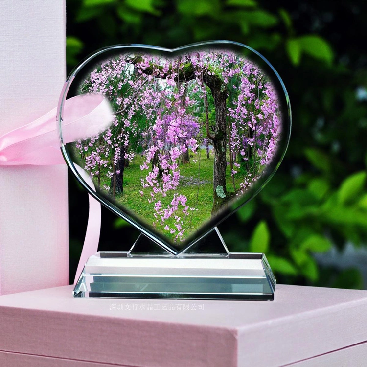 Love Shape Acrylic Crystal Wedding Gifts with Engraved Photo