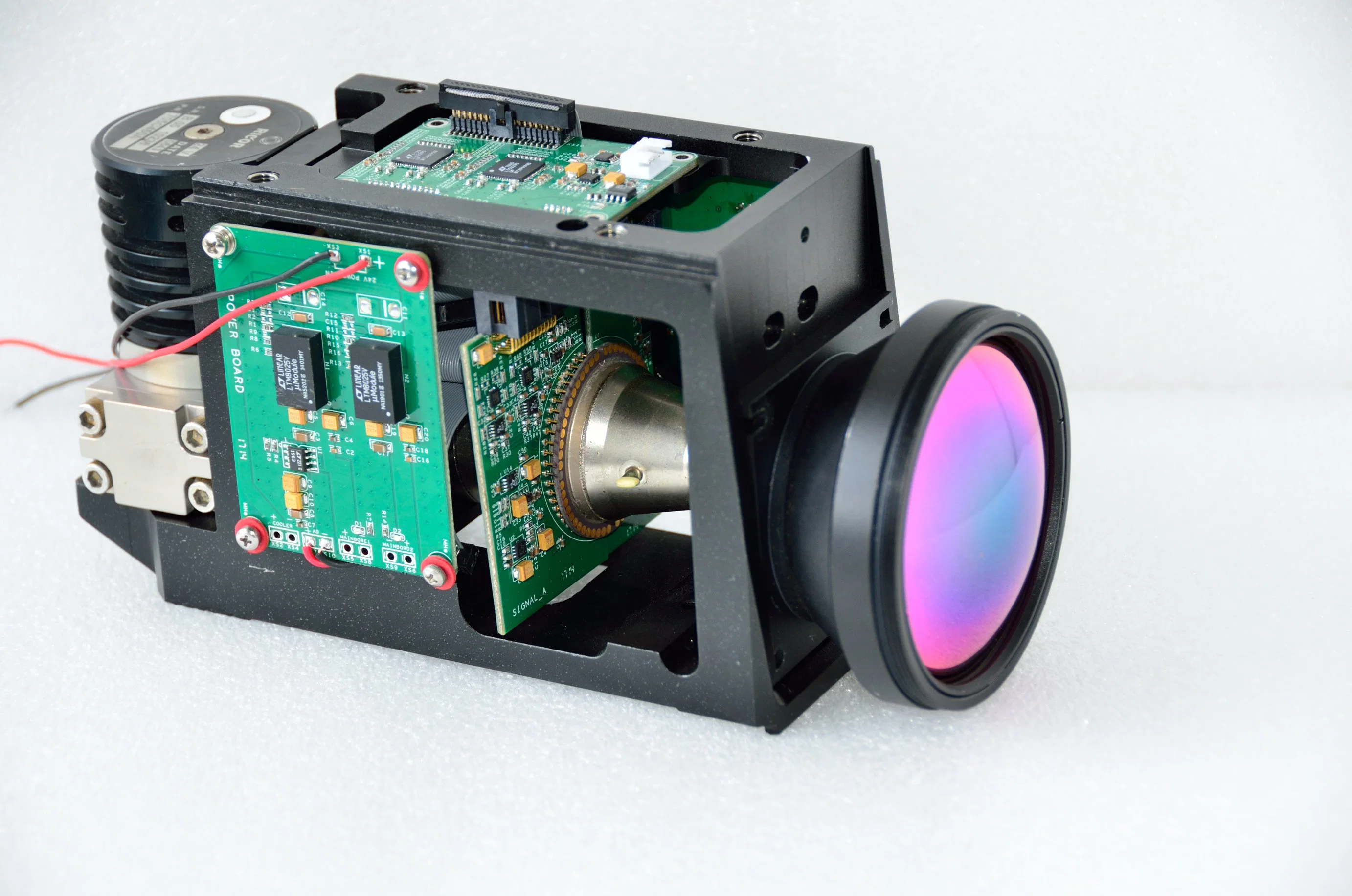 Cooled Detector Thermal Camera Module with High Sensitivity