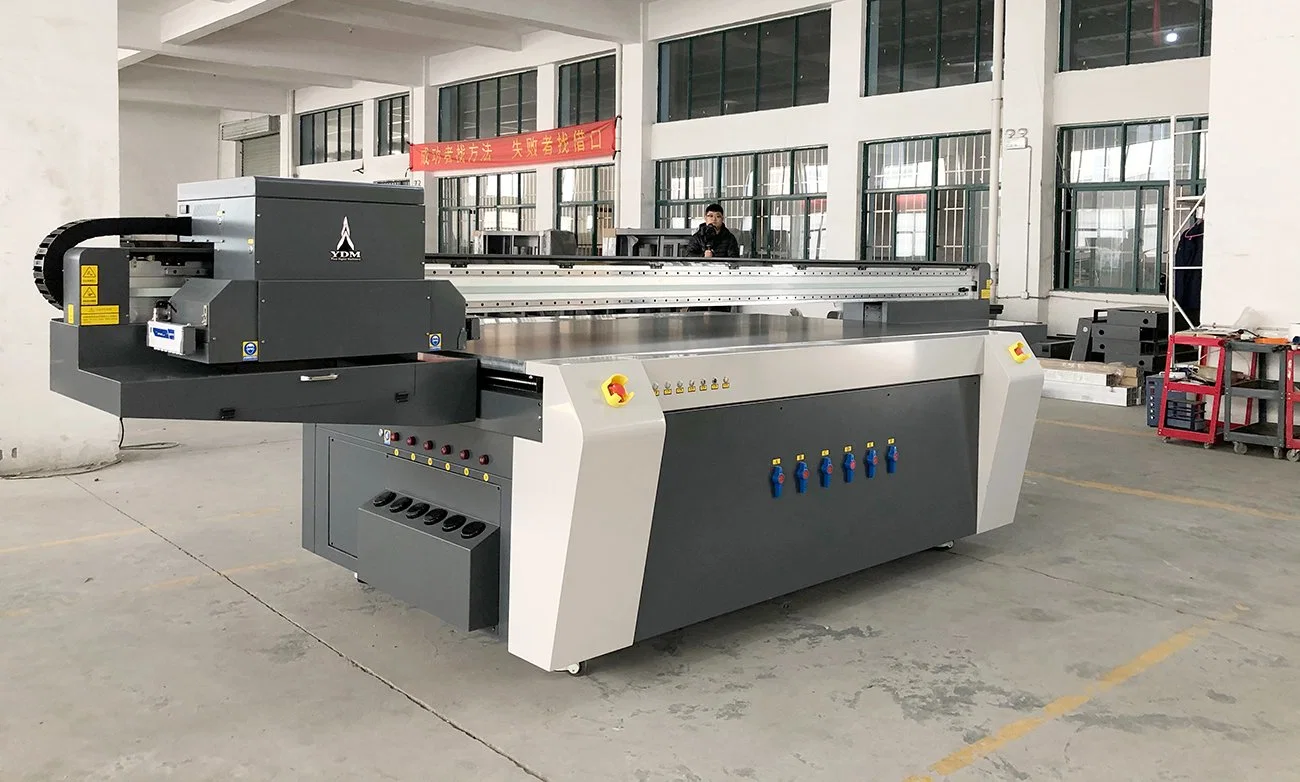 Fábrica China Industrial UV Flatbed Printer