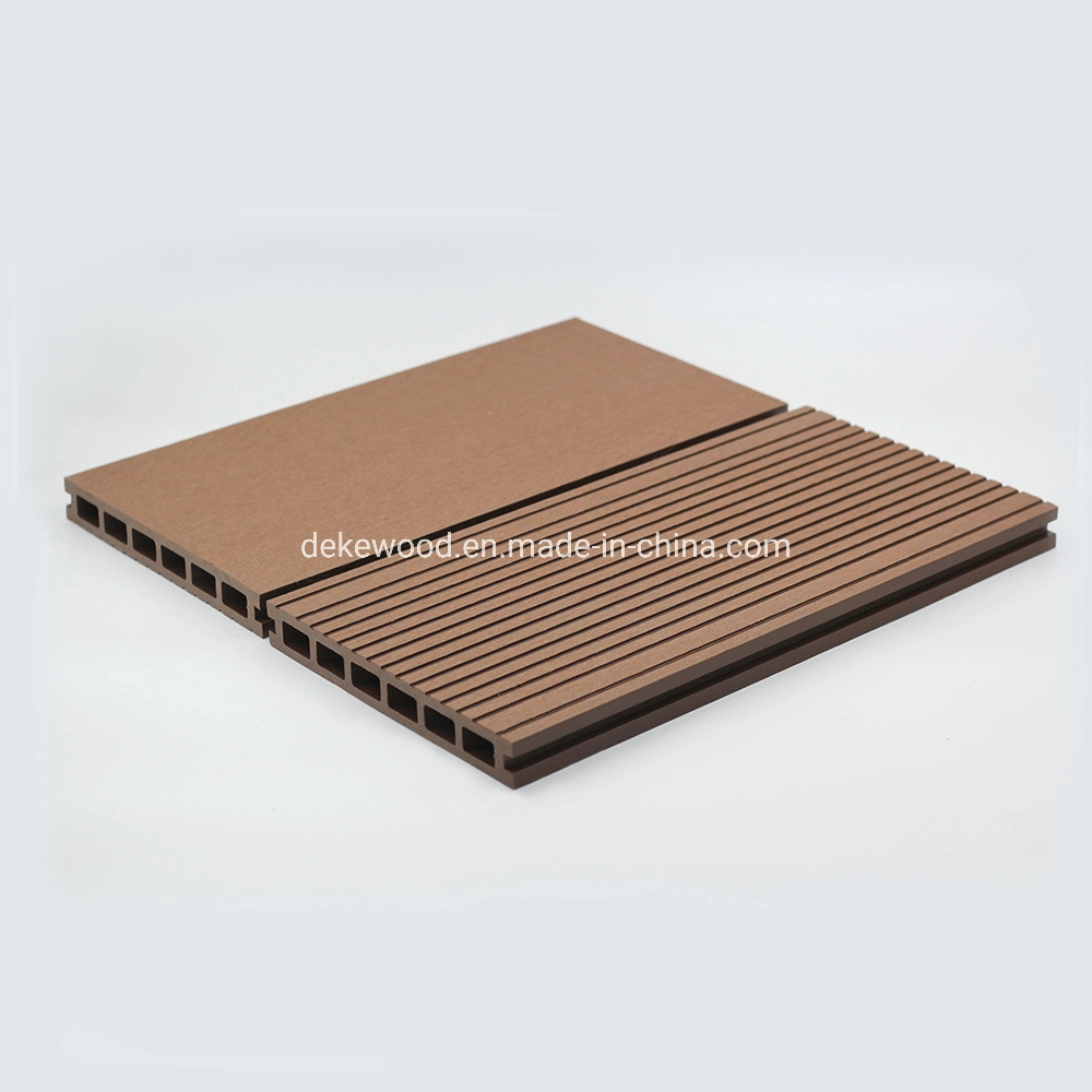 Building Material Waterproof Decorative Wood Plastic Composite with Ce