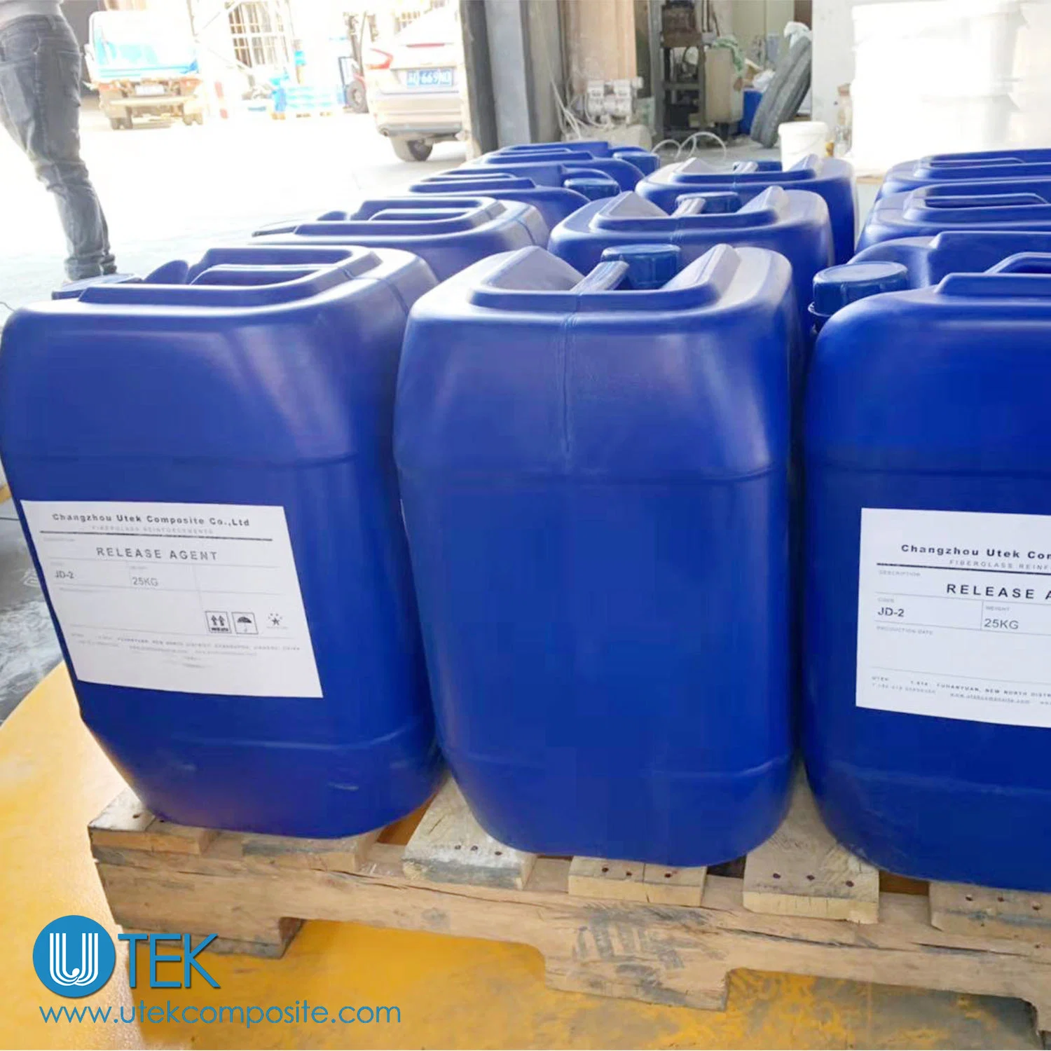 Excellent Lubricity and Abrasion Resistance Mold Release Agents