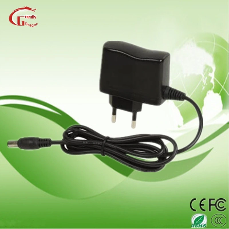 En la pared de viaje portátil cargador AC DC Adaptador de Corriente de alimentación de conmutación de 5V 1A 1,5 a 2 A 3 a 2,5 a 3,5 A 4 a 4,5 A 5A 6A de la FCC aprobó RoHS CE