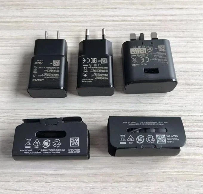 Wholesale/Supplier Price for Us EU UK Au USB Plug 1: 1 Travel Adapter Fast Chargers for S6 S7 S8 S9