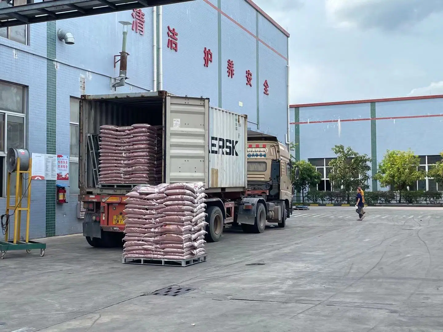 2023 China Segurança exterior em borracha tapetes playground para a Infância e quintal