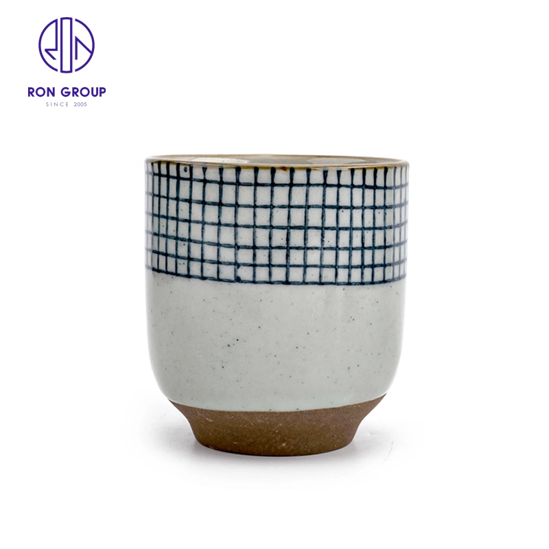 Haute température japonais spécial de la porcelaine est adapté pour les restaurants et hôtels de la Soupe de ligne avaler Cup