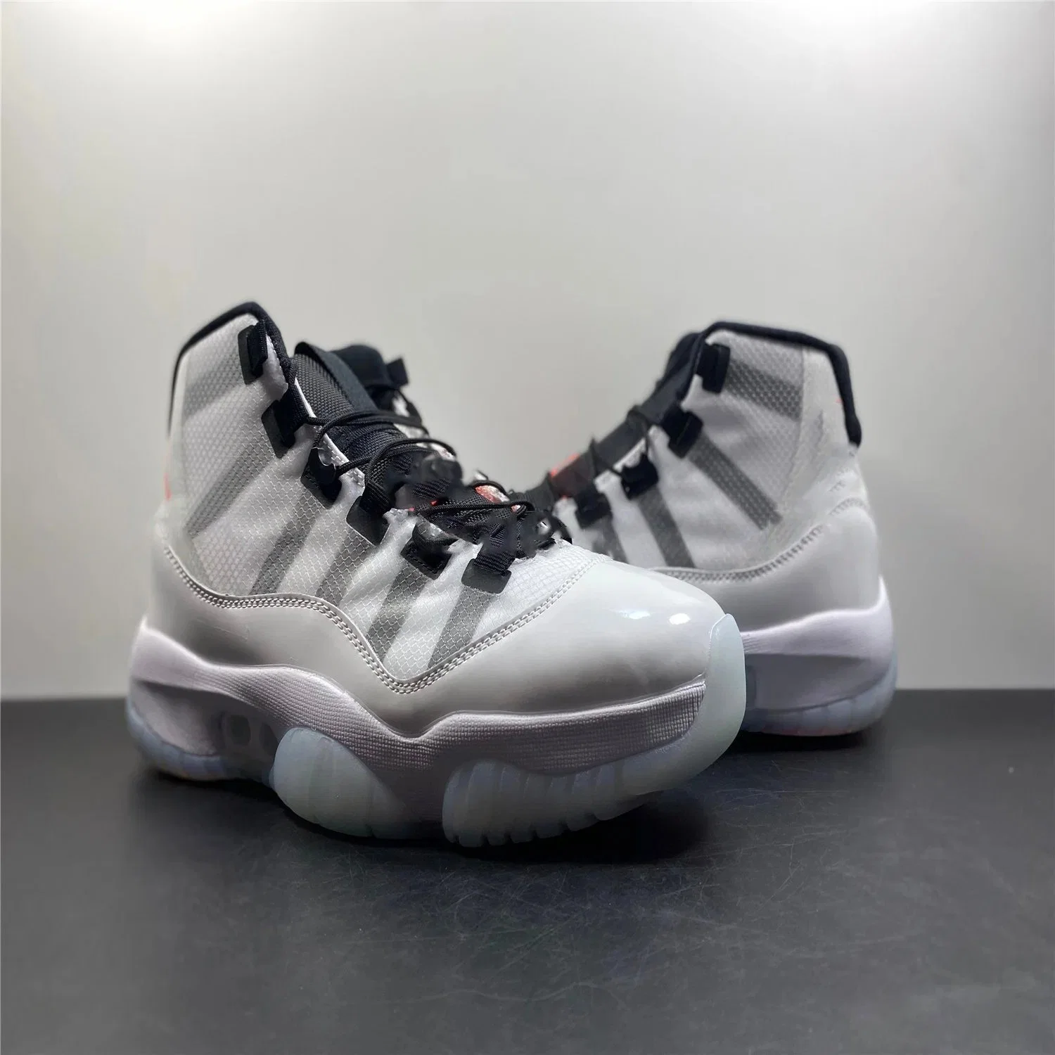 Mens Women Basketball Putian Shoes 11s Cherry Pure Violet Cool Grey Concord Bred Win Like 96 Platinum Tint Bright Citrus Unc Men Sports Sneakers