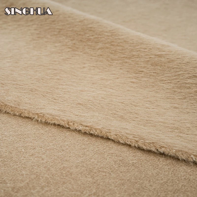 Stock Supply Hot Selling Most Popular 40% Alpaca 60% Wool Classic Camel