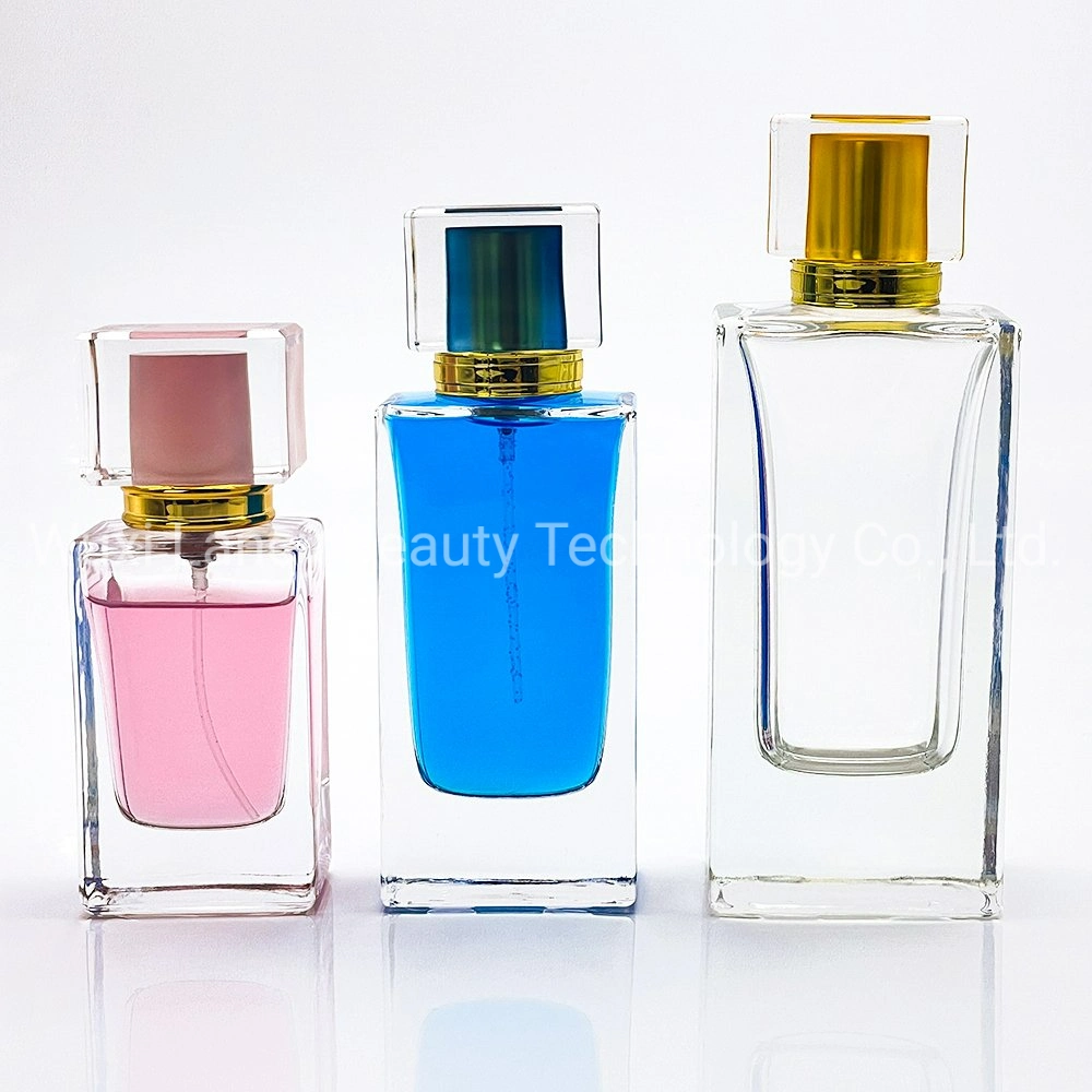 زجاجة زجاج Perfume فاخرة سعة 50 مل مع العناية التجميلية سعة 70 مل مرشة مجعدة وغطاء بلاستيكي للتغليف تجميلي، عبوة فارغة