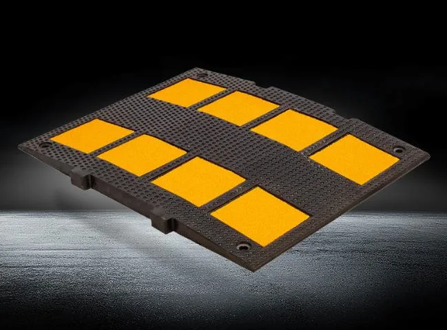 Reflective Road Safety Rubber Traffic Speed Bump