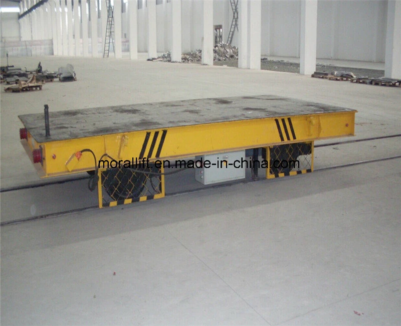 Electric transfer cart on rails for mold handling in plant