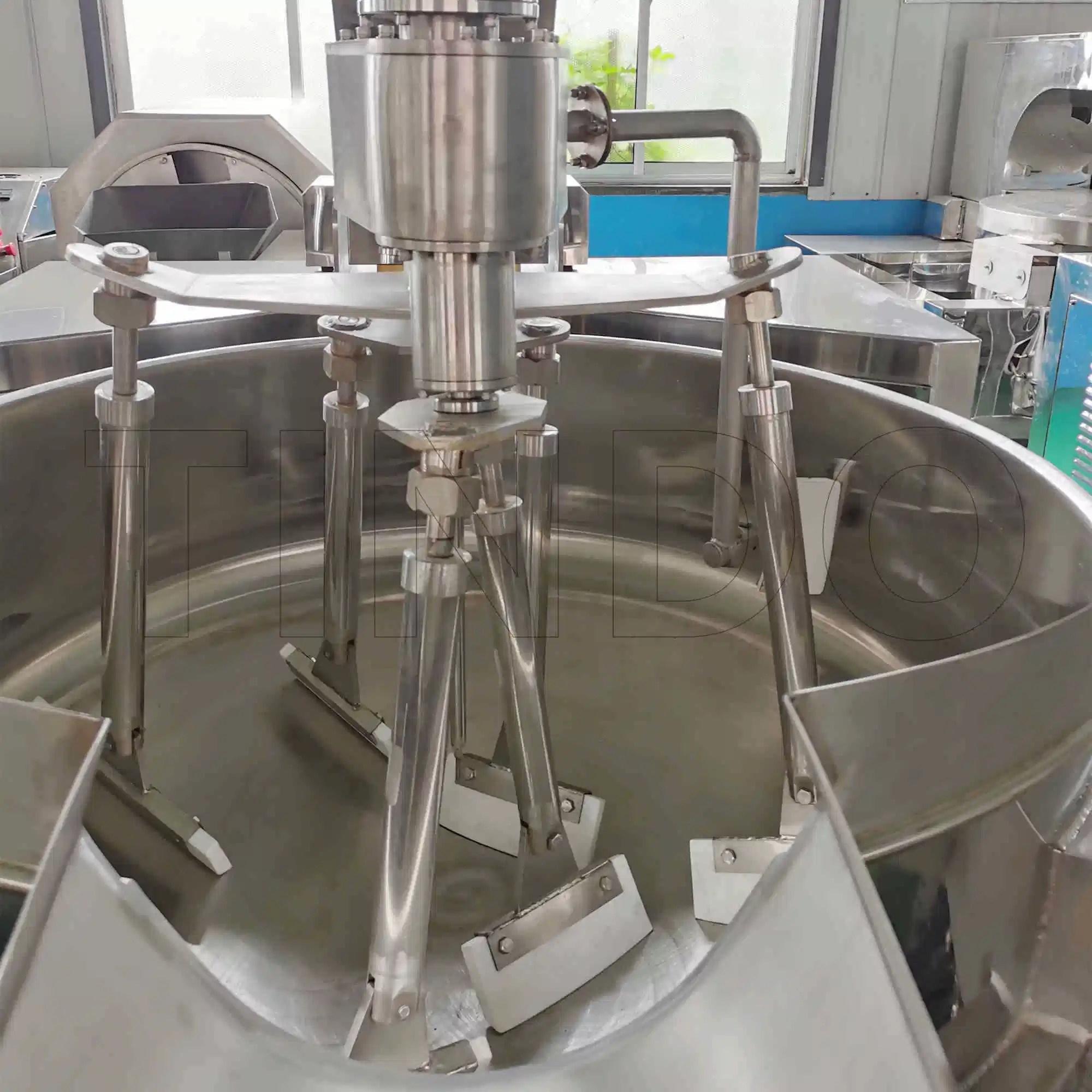 Stainless Steel Tilting Cooking Mixer Cooking Kettle Food Production Equipment Price