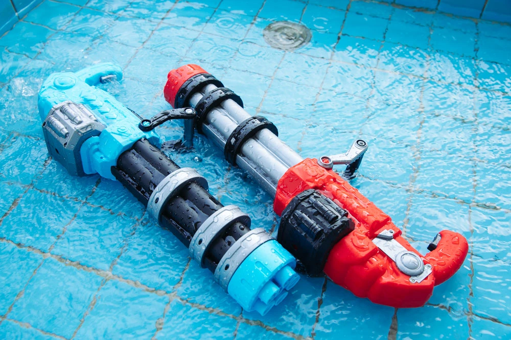 Agua Gatling Gun Pistola de agua eléctrica para los niños, adultos de la batería de pistola de agua automático de inmersión de agua super resistente al agua potente disparo Juguetes