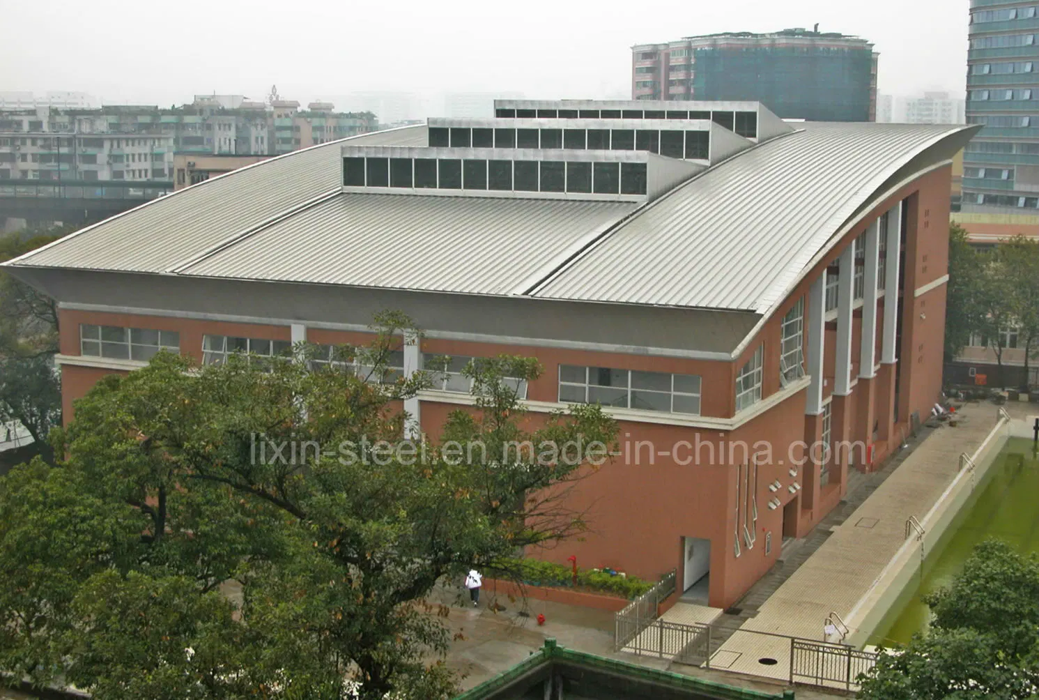 Personalizar el diseño de la armadura de techo de acero para gimnasio, edificio de oficinas, Centro comercial, la biblioteca